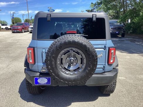 New 2025 Ford Bronco Outer Banks w/ Sasquatch Package AWD/4WD image 8