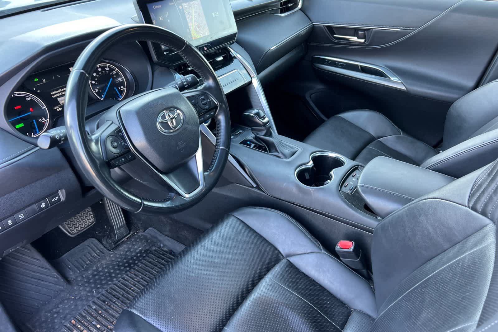 Used 2021 Toyota Venza Limited AWD/4WD image 9