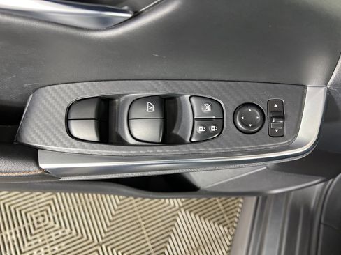 Used 2020 Nissan Sentra SR image 17