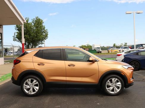 Used 2025 Buick Encore GX Preferred w/ Advanced Technology Package AWD/4WD image 4