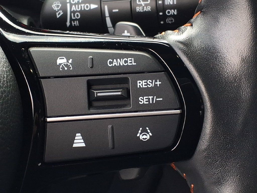 Used 2024 Honda CR-V Sport Touring image 11