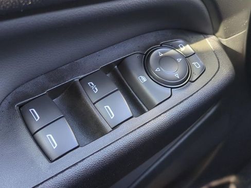 Used 2024 Chevrolet Equinox LT image 20