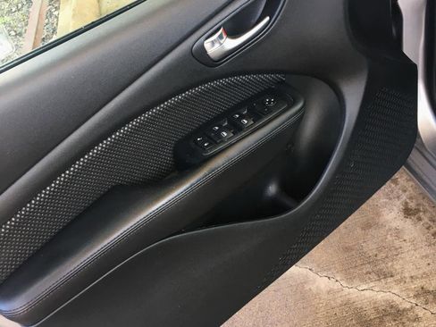 Used 2016 Dodge Dart SE w/ Convenience Group FWD image 10