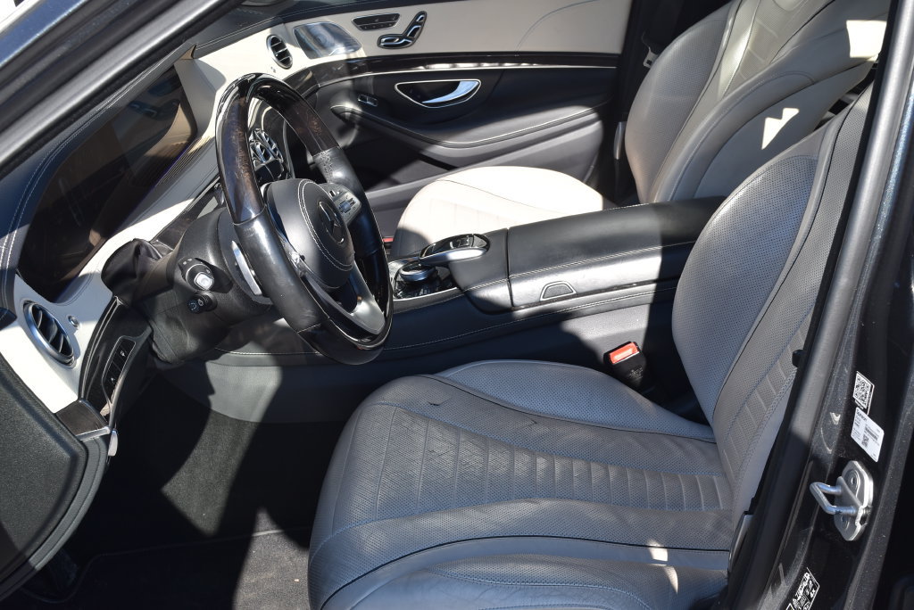 Used 2018 Mercedes-Benz S 560 Sedan image 7