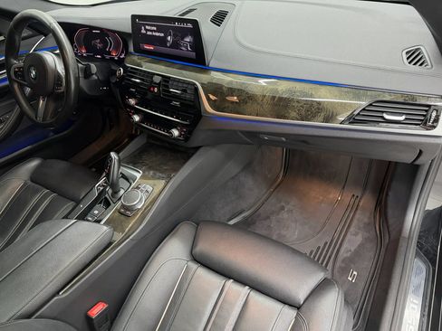 Used 2020 BMW M550i xDrive AWD/4WD image 59
