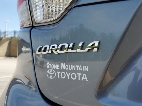 Used 2021 Toyota Corolla LE image 8