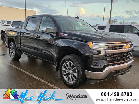 New 2026 Chevrolet Silverado 1500 LT image 1