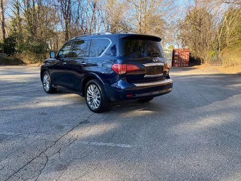 Used 2017 INFINITI QX80 4WD w/ Driver Assistance Package image 8