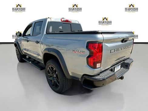 Used 2023 Chevrolet Colorado Trail Boss w/ Advanced Trailering Package AWD/4WD image 3