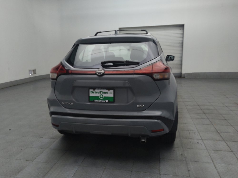 Used 2022 Nissan Kicks SV w/ Interior Electronics Package FWD image 7
