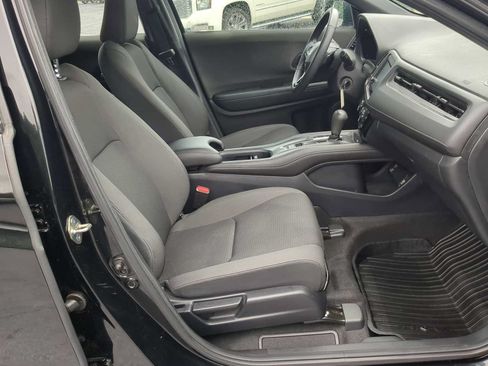 Used 2020 Honda HR-V Sport image 25