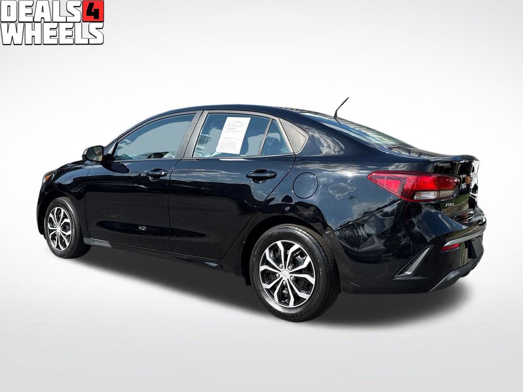 Used 2022 Kia Rio S FWD image 3