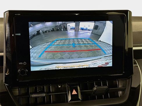 Used 2024 Toyota Corolla LE w/ LE Convenience Package FWD image 16