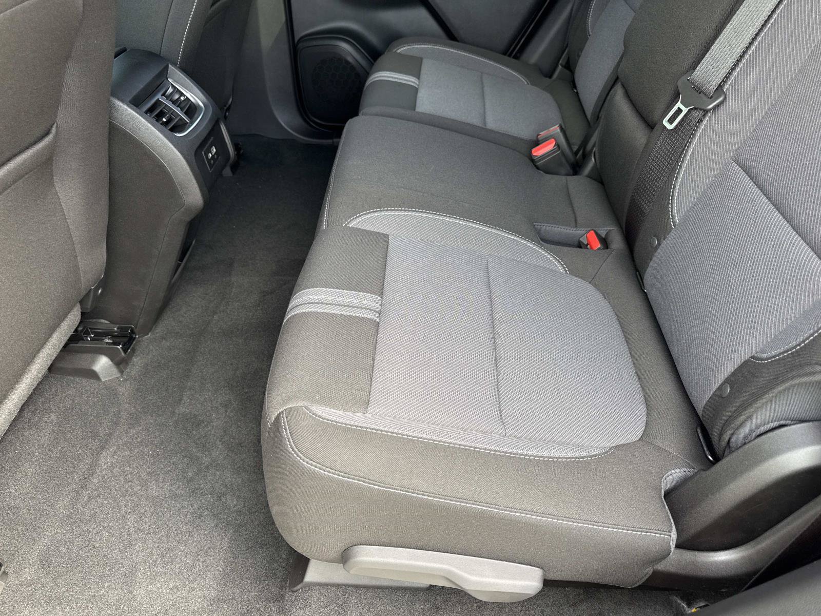 New 2026 Chevrolet Blazer LT FWD image 10