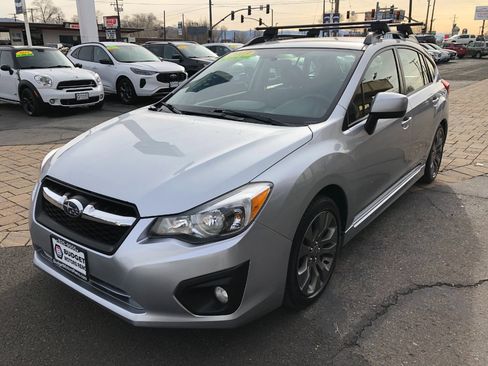 Used 2013 Subaru Impreza 2.0i Sport Premium image 5