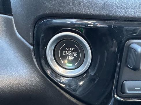 Certified 2024 GMC Sierra 3500 SLT w/ SLT Premium Package image 33