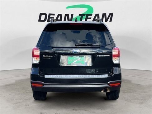 Used 2018 Subaru Forester 2.5i Premium w/ All-Weather Package image 7