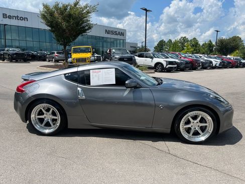 Used 2011 Nissan 370Z Coupe w/ Sport Pkg RWD image 7