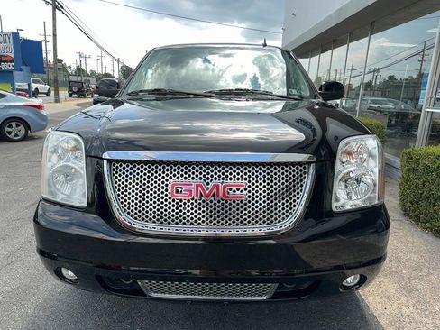 Used 2013 GMC Yukon Denali AWD/4WD image 35