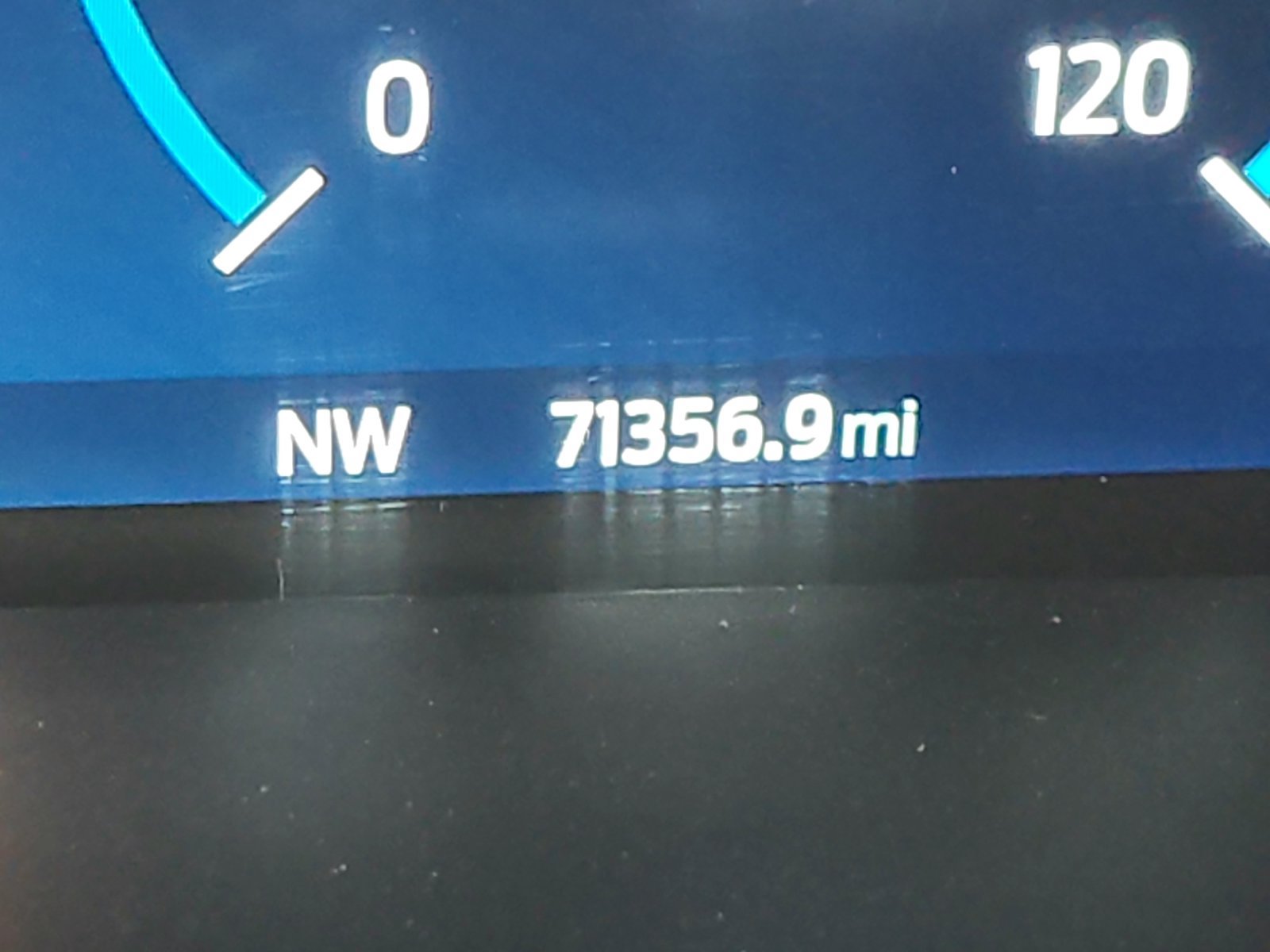 Used 2022 Ford F150 Lariat AWD/4WD image 13