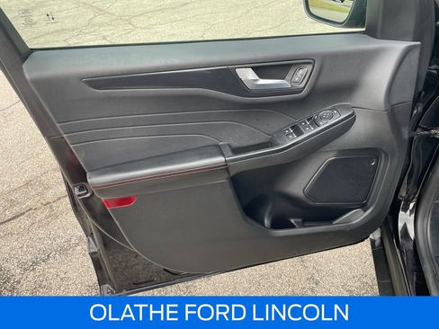 Certified 2024 Ford Escape ST-Line w/ Tech Pack #1 AWD/4WD image 14