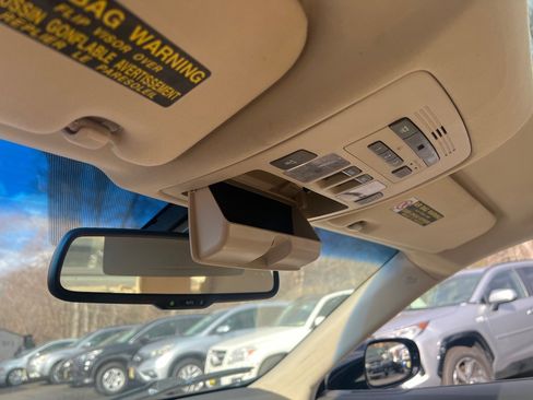 Used 2012 Lexus ES 350 image 18