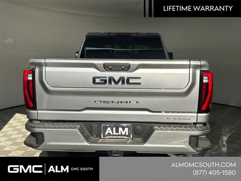 New 2026 GMC Sierra 2500 Denali Ultimate AWD/4WD image 8