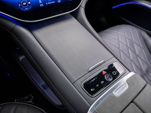 Certified 2023 Mercedes-Benz EQS 580 4MATIC Sedan image 13