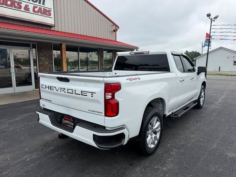 Used 2022 Chevrolet Silverado 1500 Custom AWD/4WD image 4