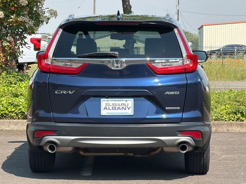 Used 2019 Honda CR-V Touring image 5
