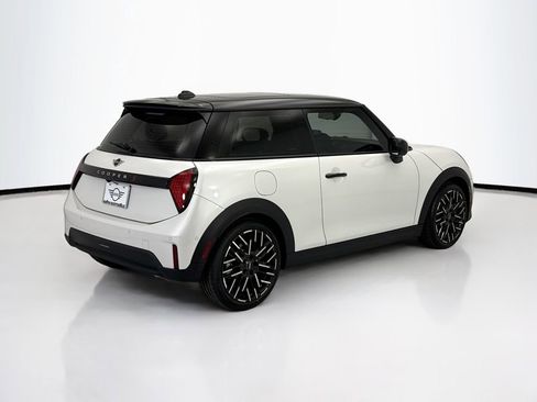 New 2026 MINI Cooper S image 5