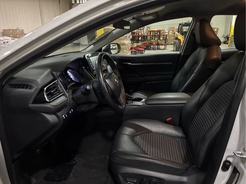 Certified 2024 Toyota Camry SE FWD image 9