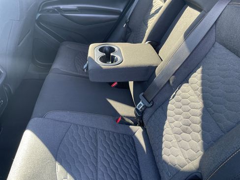 Used 2020 Chevrolet Equinox LT image 40