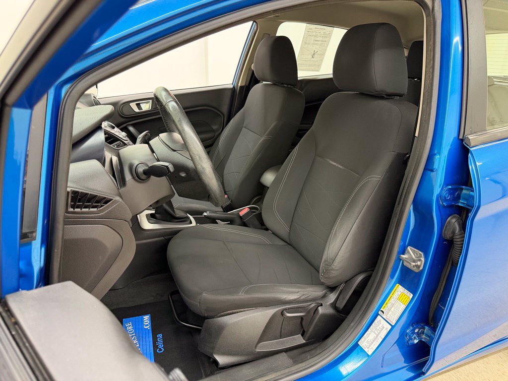 Used 2015 Ford Fiesta SE FWD image 19