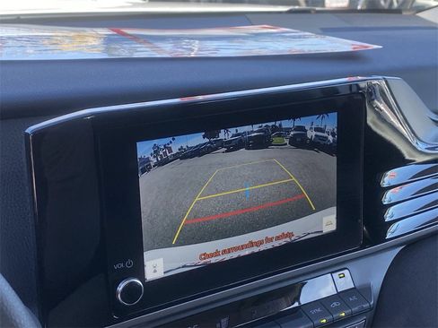 Certified 2025 Toyota Camry LE image 28