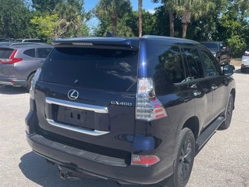 Used 2023 Lexus GX 460 Premium w/ Premium Package AWD/4WD image 4