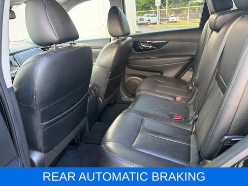 Used 2020 Nissan Rogue SL FWD image 9