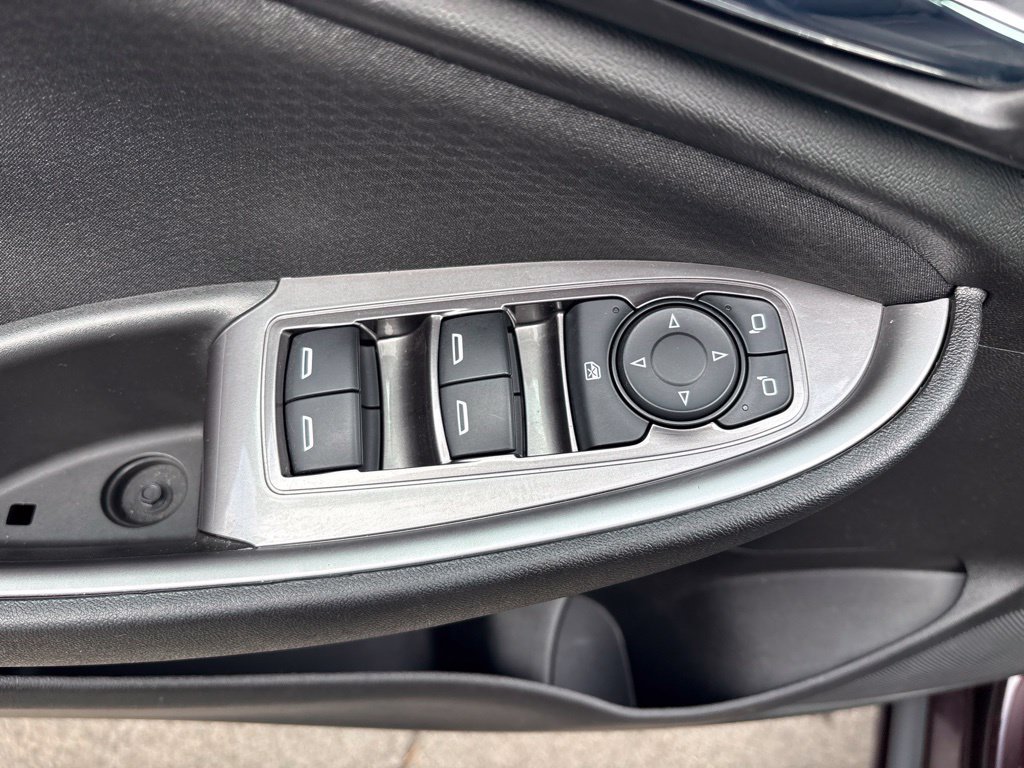 Used 2020 Chevrolet Malibu LS w/ Driver Confidence Package II FWD image 14