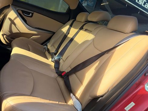 Used 2012 Hyundai Elantra Limited w/ Technology Pkg 5 image 13