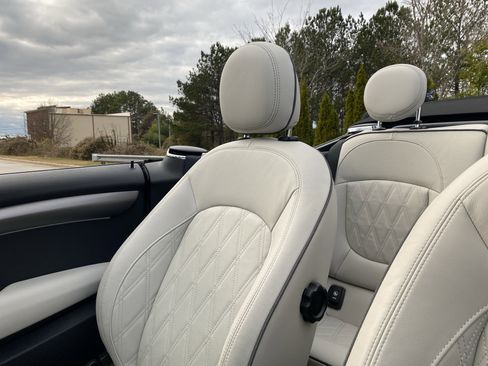 Used 2022 MINI Cooper Convertible image 19