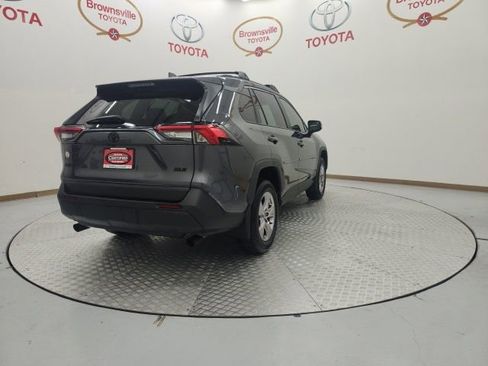 Certified 2025 Toyota RAV4 XLE w/ Convenience Package FWD image 8