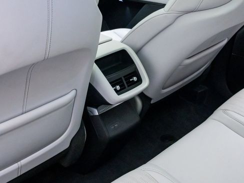 Certified 2024 Cadillac Lyriq Luxury w/ LPO, Floor Liner Package AWD/4WD image 22