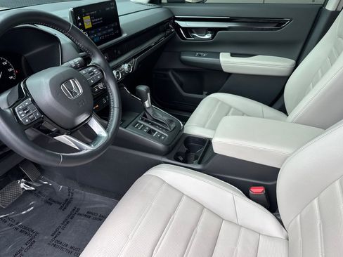 Used 2025 Honda CR-V EX-L image 9