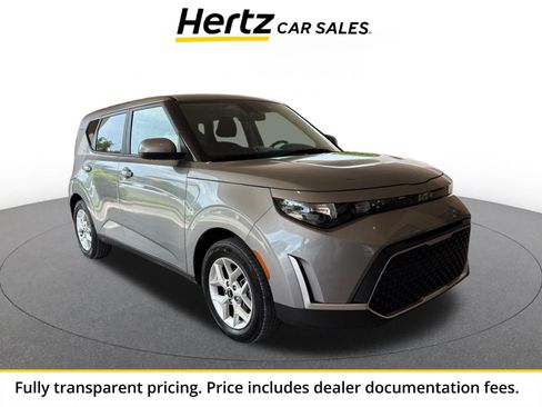 Used 2025 Kia Soul LX w/ LX Technology Package FWD image 1