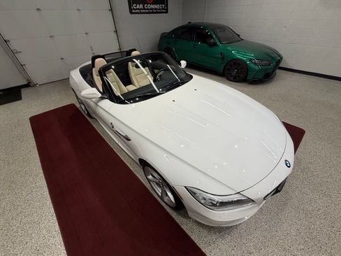 Used 2016 BMW Z4 sDrive28i RWD image 21