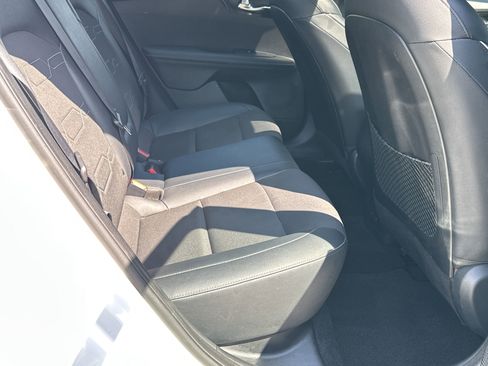 Used 2024 Kia Forte GT-Line w/ GT-Line Premium Package image 15