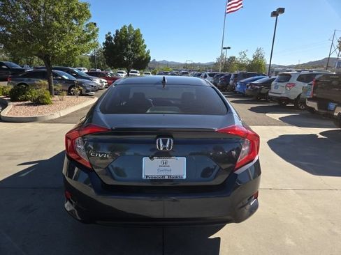 Certified 2017 Honda Civic EX-T image 6