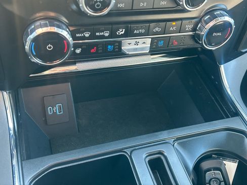 Used 2024 Ford F150 Lariat AWD/4WD image 58