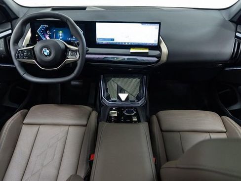 Certified 2025 BMW X3 xDrive30i image 25