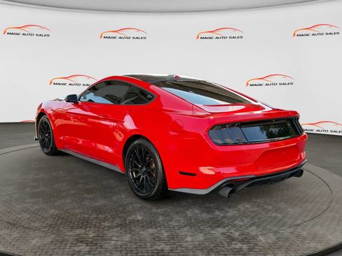 Used 2018 Ford Mustang Coupe w/ Equipment Group 101A RWD image 8